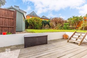 Photo 8- click for photo gallery